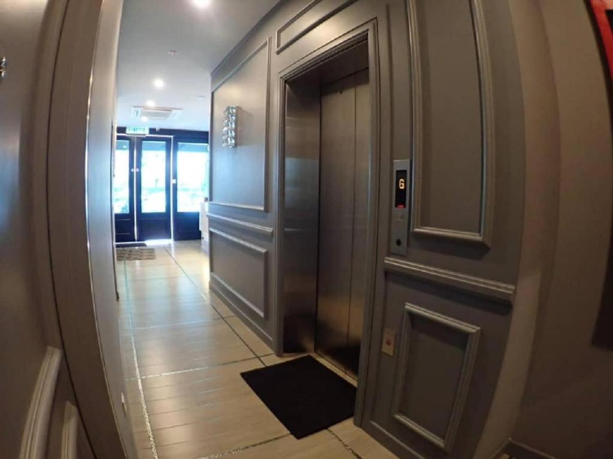 Apex Boutique Hotel @ Bandar Sunway Petaling Jaya Exteriör bild